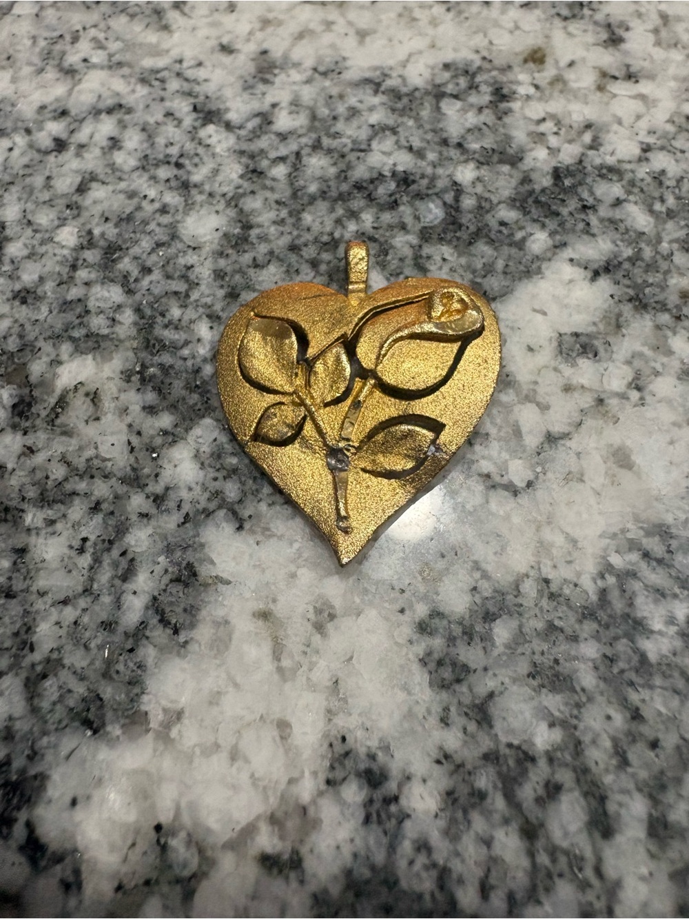 Gold Heart Pendant Necklace with Rose Motif - Unbranded